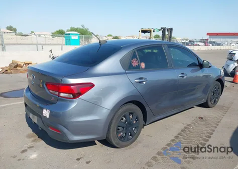 2020 Kia Rio S z USA, uszkodzony, nr VIN 3KPA24AD0LE347525